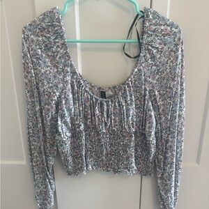 H&M Floral Print Blouse with Long Sleeves